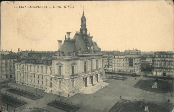 Levallois-Perret Hotel de Ville