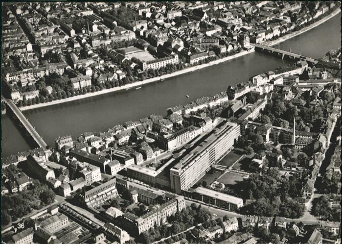 Basel BS Fliegeraufnahme Johanniter Mittlere Rheinbruecke