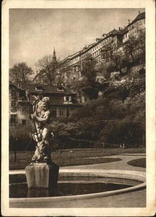 Prag Prahy Prague Castle Brunnen