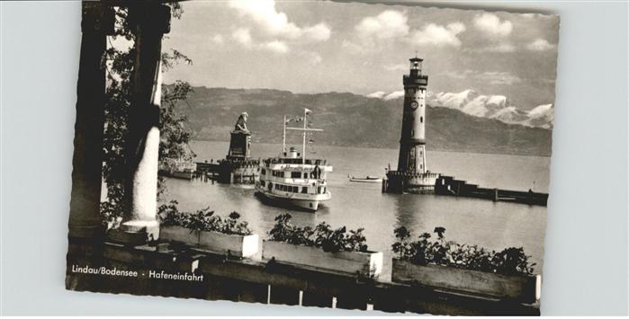 Schiffe Ships Navires Lindau Hafeneinfahrt