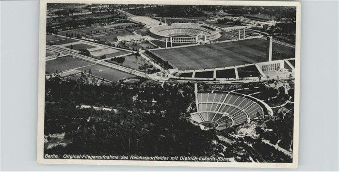Stadion Stadium Estadio-- Berlin Fliegeraufnahme Dietrich Eckardt Buehne