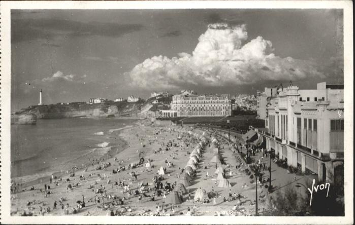 Biarritz Pyrenees Atlantiques la grande Plage