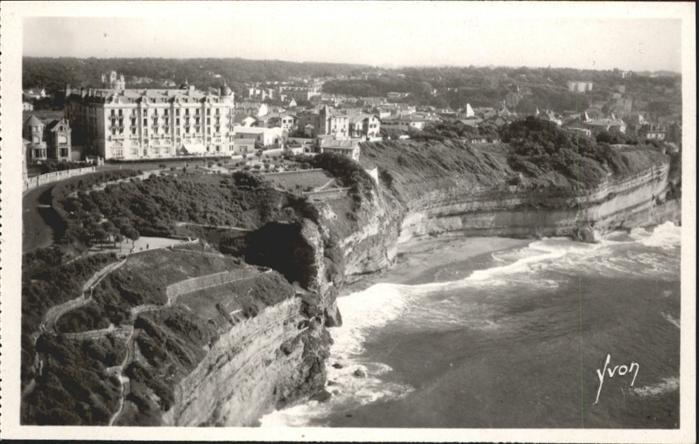 Biarritz Pyrenees Atlantiques Les Falaises vues du Phare
