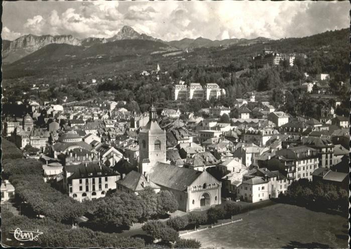 Evian-les-Bains Haute Savoie Fliegeraufnahme