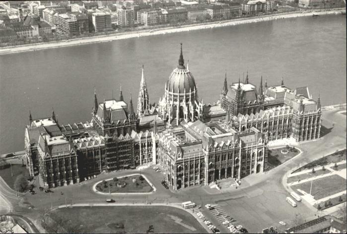 Budapest Parlament Fliegeraufnahme