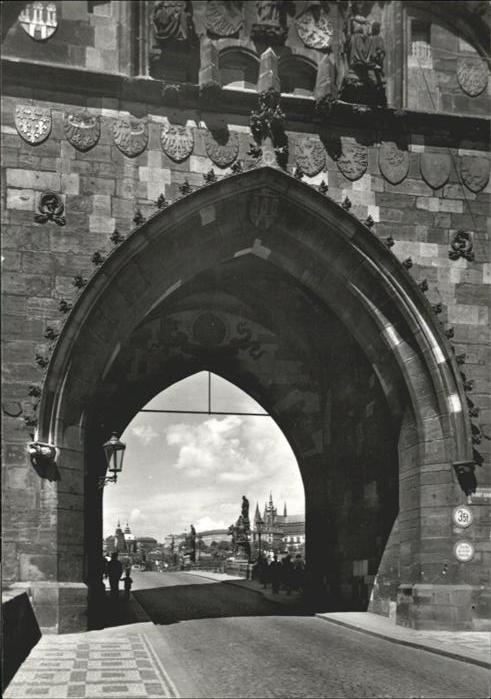 Prag Prahy Prague Altstaedterturm Karlsbruecke