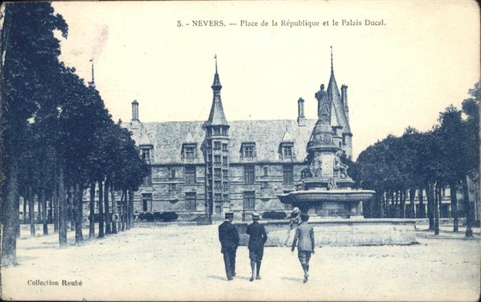 Nevers 58 Place Republique Palais Ducal