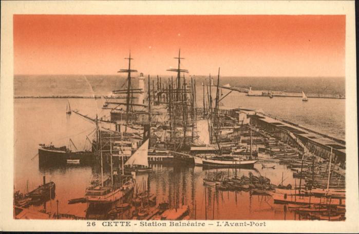 Sete Herault Station Balneaire Avant Port Schiff