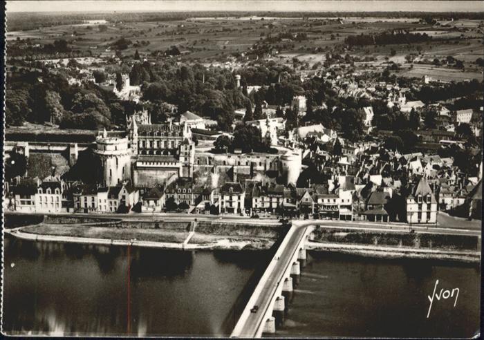 Amboise Fliegeraufnahme Brücke
