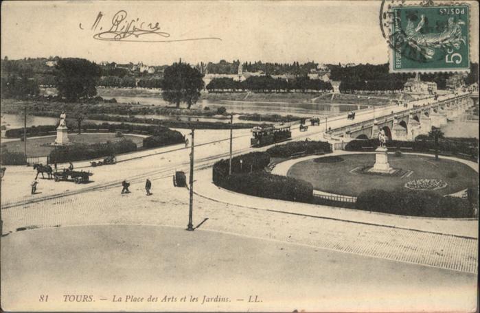 Tours Indre-et-Loire Place Strassenbahn Kutsche