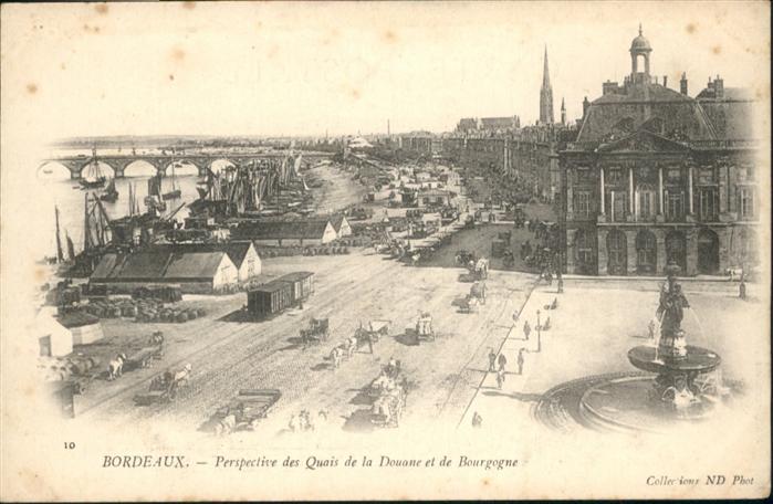Bordeaux Quais Brücke Kutsche Brunnen