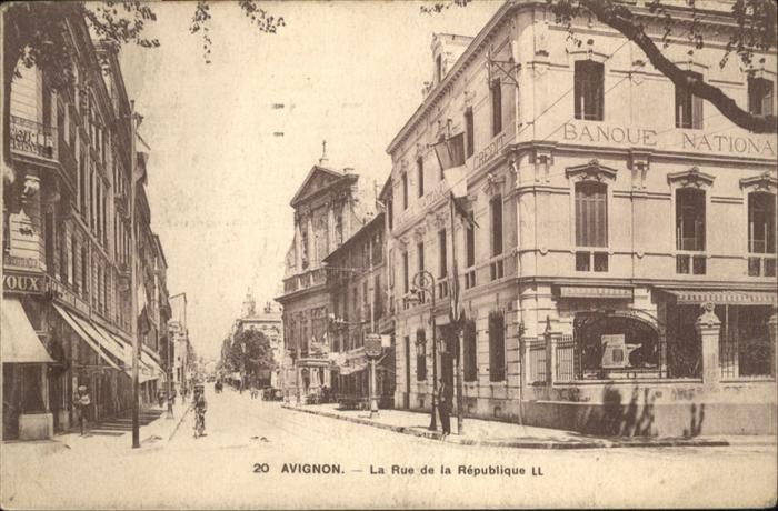 Avignon Vaucluse Rue Repubique