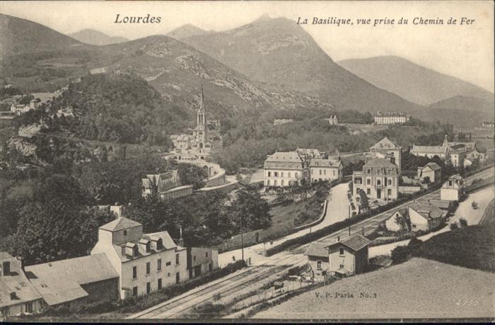 Lourdes Hautes Pyrenees Basilique Chemin de Fer