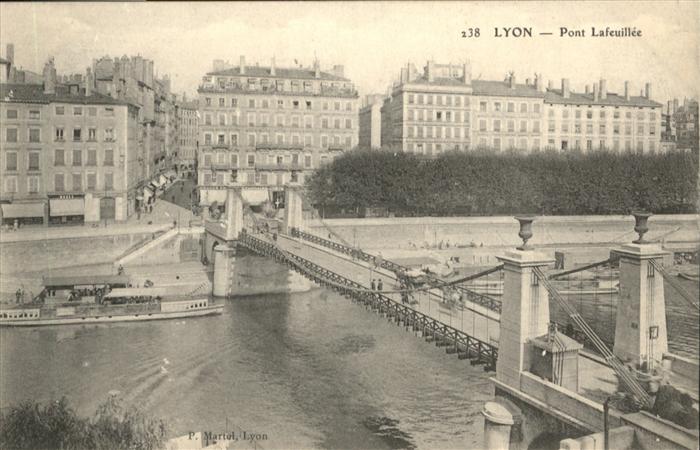 Lyon France Pont Lafeuille Schiff
