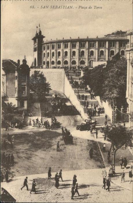 San Sebastian  Pais Vasco ES Plaza de Tours Kutsche