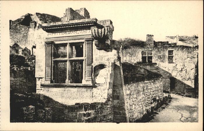 Les Baux-de-Provence Restes d`un temple protestant