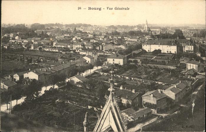 Bourg vue generale