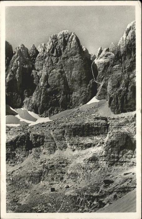 Brenta Dolomiti Rifugio Silvio Agostini m. 2410 in Val d Ambies