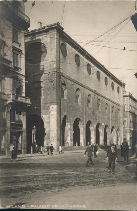 Milano Palazzo Della Ragione