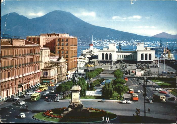 Napoli Neapel Piazza Municipia Rathausplatz See-Bahnhof