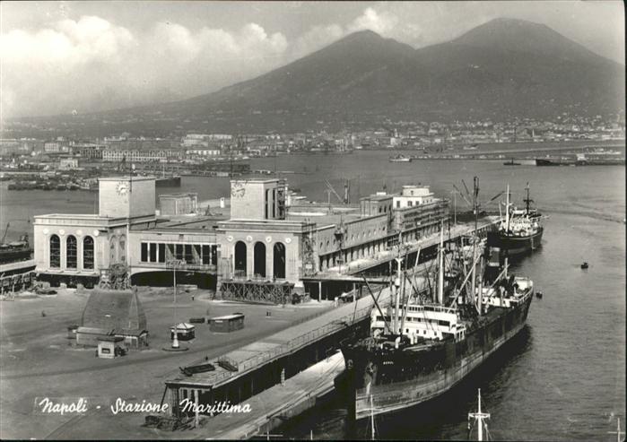Napoli Neapel Stazione Marittima