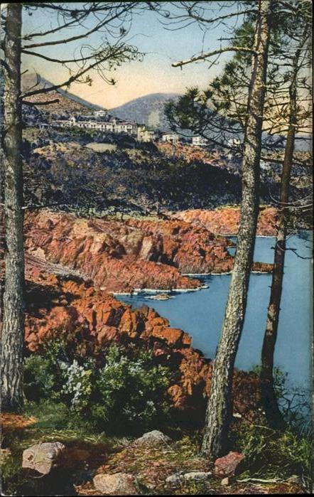 Le Trayas  83 Var Vue sur les Villas 
Esterel
Grand-Hot