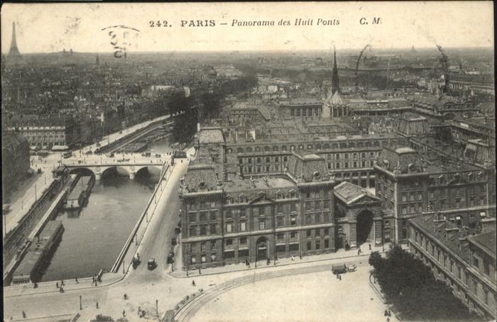 Paris Panorama des Huit Ponts