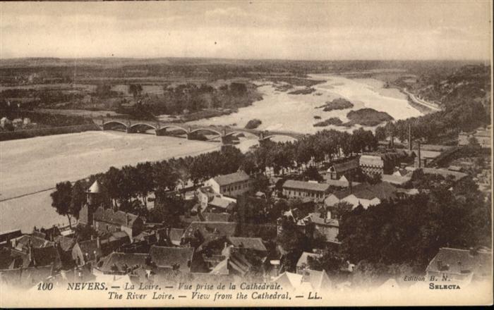 Nevers 58 Loire
Vue prise de la Cathedrale