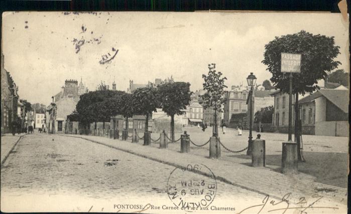Pontoise  Val-d Oise Rue Carnot