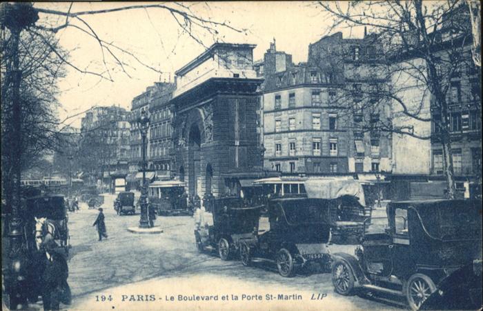 Paris Boulevard et la Porte Saint-Martin