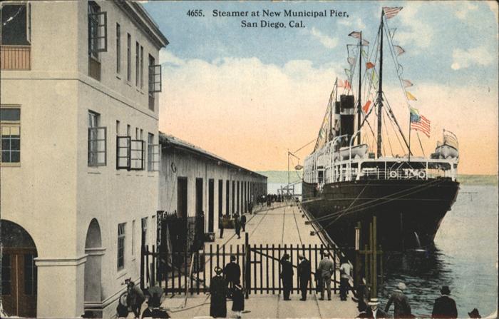 San Diego California New Municipal Pier Schiff