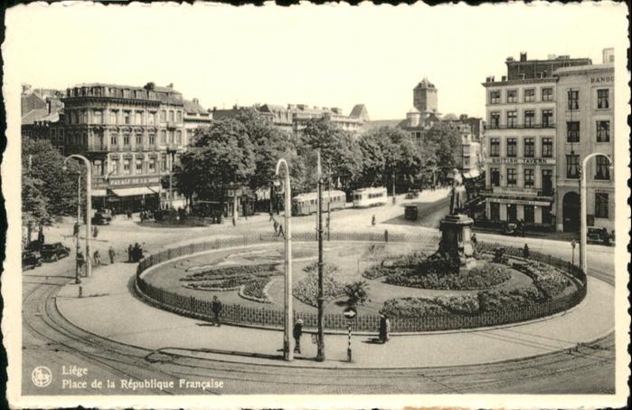 Liege Luettich place Republique Francaise Strassenbahn