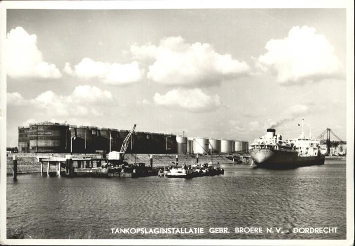 Dordrecht Tankopslaginstallatie Schiff