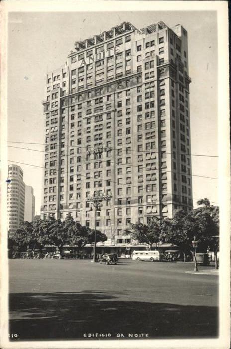 Noite Edifigio