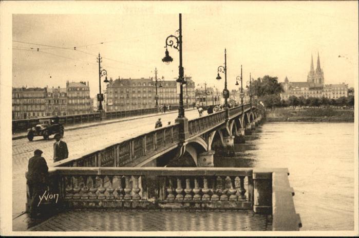 Bayonne 64 Pont St Esprit Strassenbahn