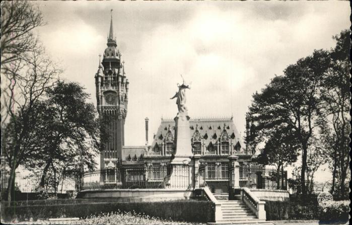 Calais Hotel-de- Ville
Jardins