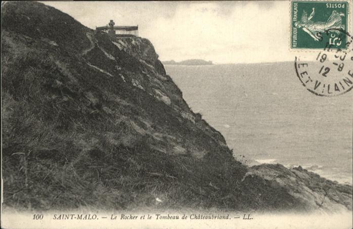 Saint-Malo 35 Rocher 
Tombeau de Chateaubriand