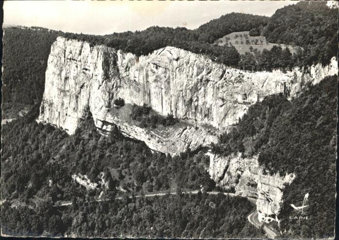 Mouthier-Haute-Pierre Rocher de la Baume