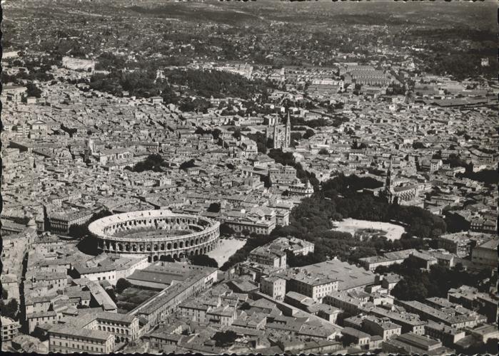 Nimes Fliegeraufnahme