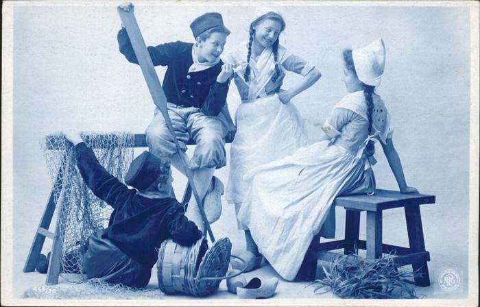 Trachten Holland Kinder