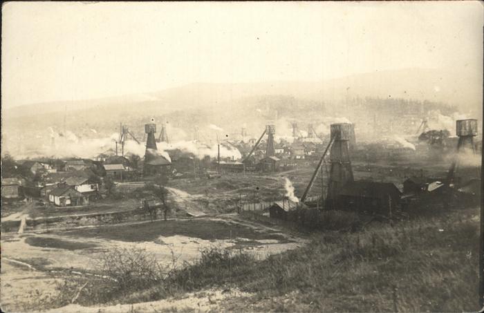 Oelfoerderung Oil Fields
