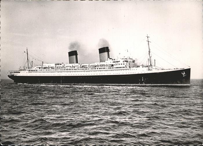 Dampfer Oceanliner Ile de France