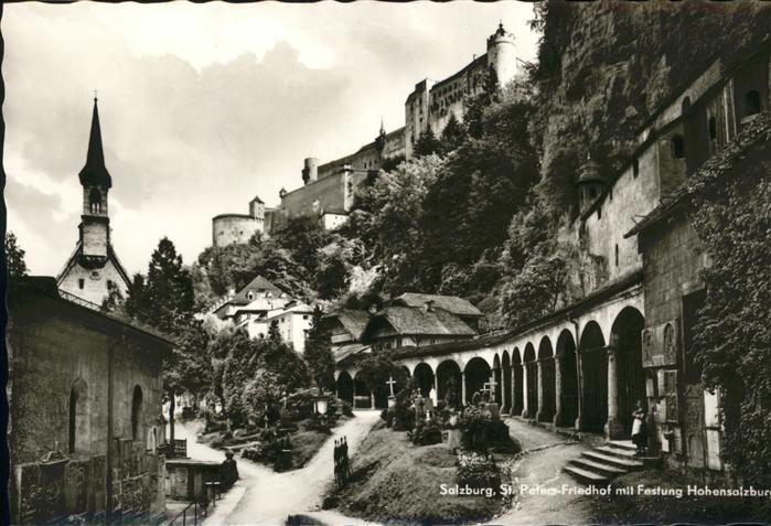 Salzburg Oesterreich St Peters Friedhof Festung Hohensalzburg