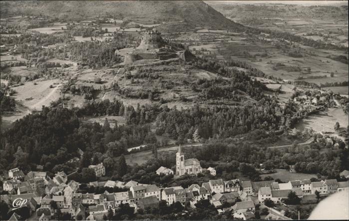 Murol Fliegeraufnahme Eglise le Chateau