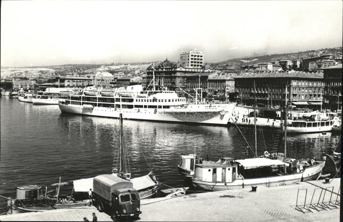 Rijeka Fiume Schiffe Hafen