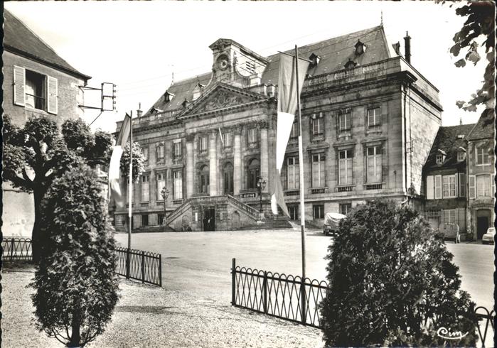 Langres l_Hotel de Ville
