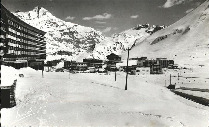 Tignes Station Grande Sassiere
