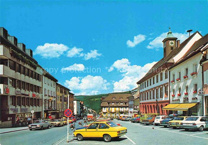 Triberg Schwarzwald BW Marktplatz mit Rathaus