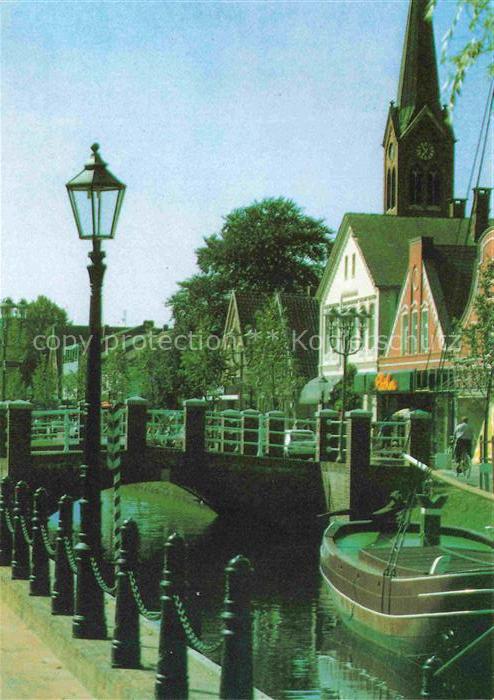 Papenburg Ems Niedersachsen Fehnkanal in der City Kirchturm