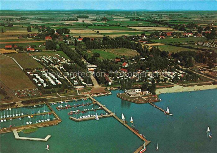 Lembruch Duemmersee Niedersachsen Fliegeraufnahme mit Hotel Restaurant Seeblick